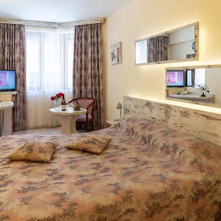 Victoria 3* Varna