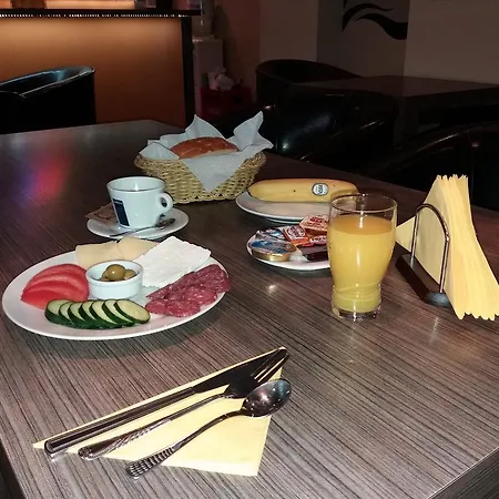 ホテル ヴィクトリア