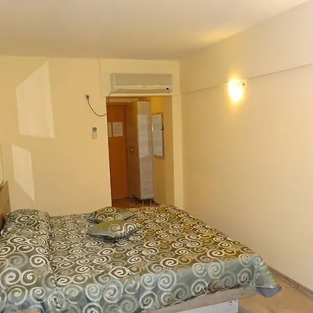 Hotel Victoria Warna