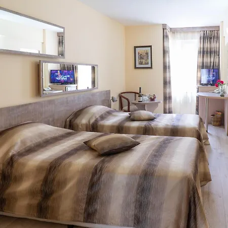 Hotel Victoria Warna