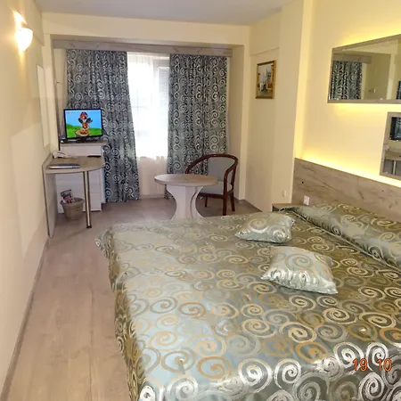 Victoria Hotel Warna