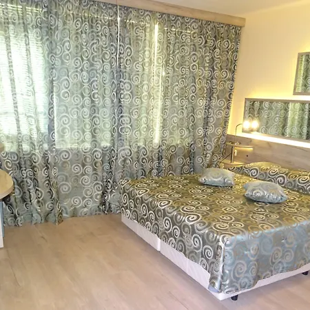 Victoria Hotel Warna